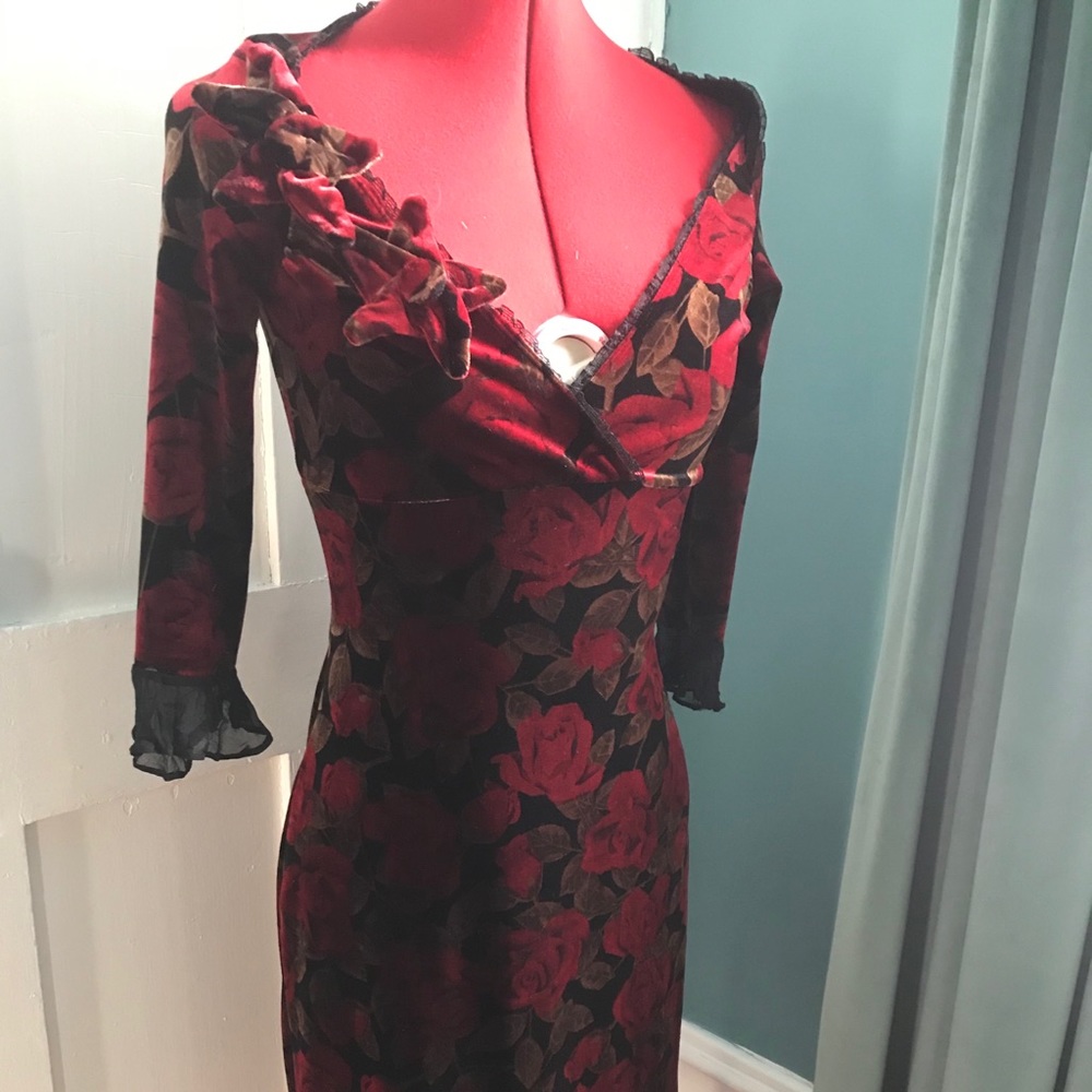 Betsy Johnson velvet cocktail dress